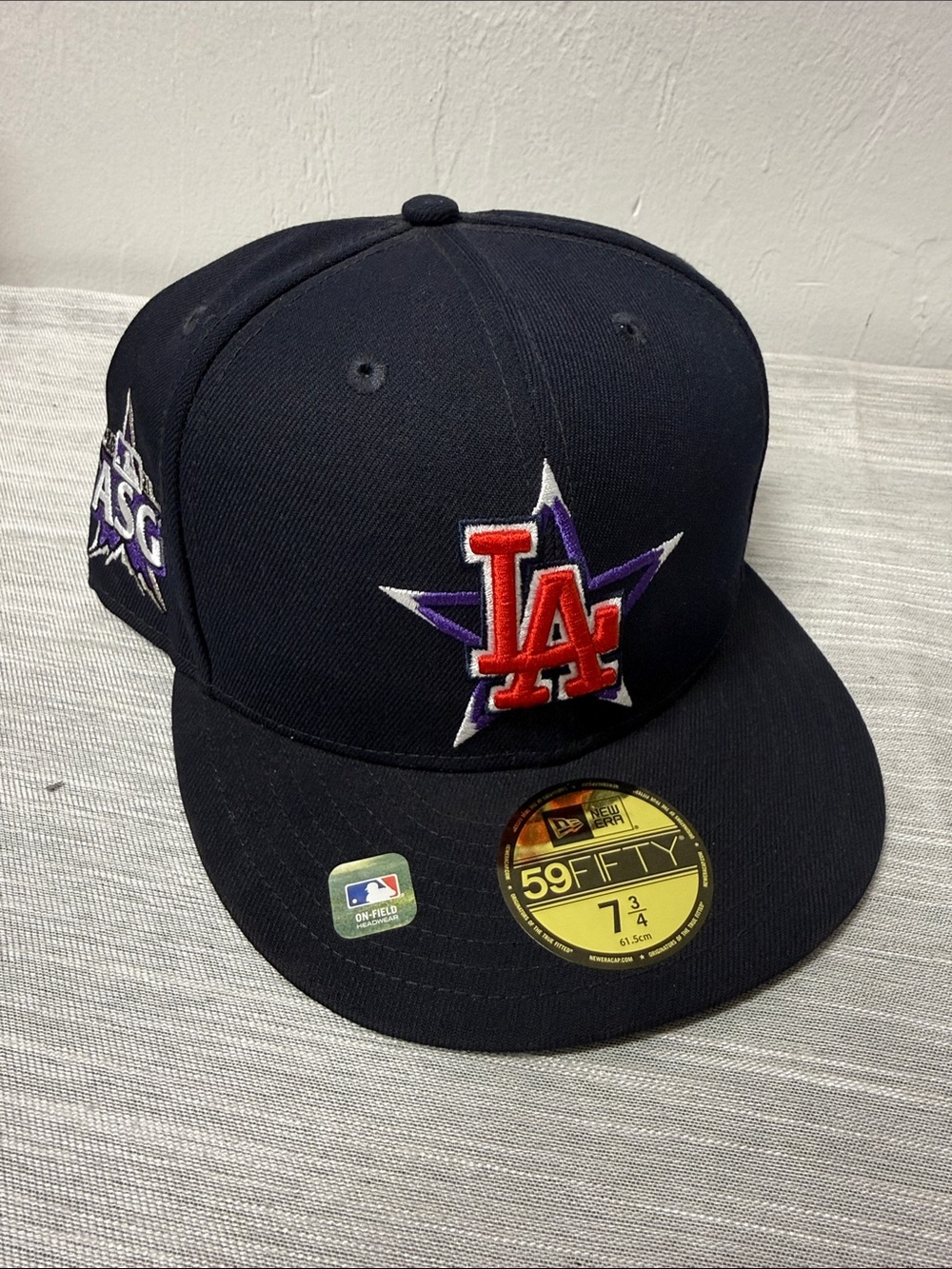 New Era Navy LA Star Fitted Cap with Red & Purple Logo size 7 3/4